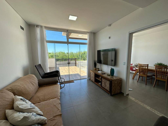 Imagem Casa com 3 Quartos à Venda, 100 m² em Salinas - Balneário Barra Do Sul Imagem Casa com 3 Quartos à Venda, 100 m² em Salinas - Balneário Barra Do Sul