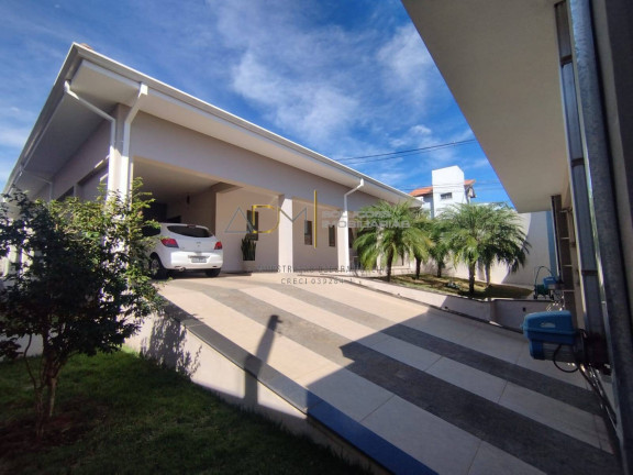 Casa com 3 Quartos à Venda, 409 m² em Bairro Alto - Botucatu