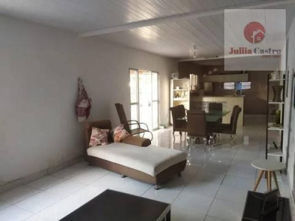 Imagem Casa com 3 Quartos à Venda, 400 m² Imagem Casa com 3 Quartos à Venda, 400 m²