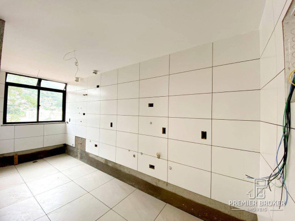 Imagem Cobertura com 3 Quartos à Venda, 135 m² em Bom Retiro - Teresópolis Imagem Cobertura com 3 Quartos à Venda, 135 m² em Bom Retiro - Teresópolis