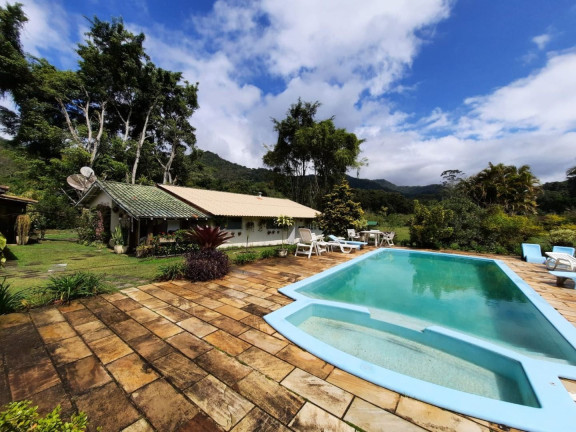 Imagem Imóvel com 3 Quartos à Venda, 11.733 m² em Prata Dos Aredes - Teresópolis Imagem Imóvel com 3 Quartos à Venda, 11.733 m² em Prata Dos Aredes - Teresópolis
