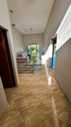 Imagem Casa com 3 Quartos à Venda, 246 m² Imagem Casa com 3 Quartos à Venda, 246 m²