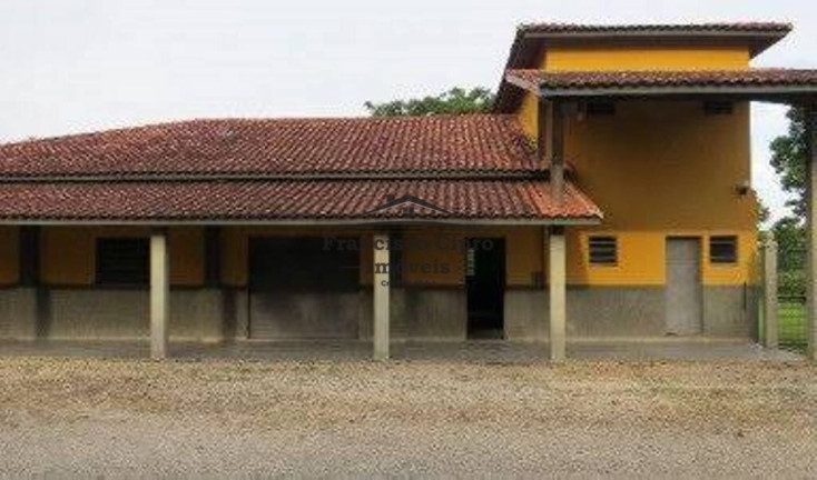 Imagem Imóvel com 3 Quartos à Venda, 1.300 m² em Embaú - Cachoeira Paulista Imagem Imóvel com 3 Quartos à Venda, 1.300 m² em Embaú - Cachoeira Paulista