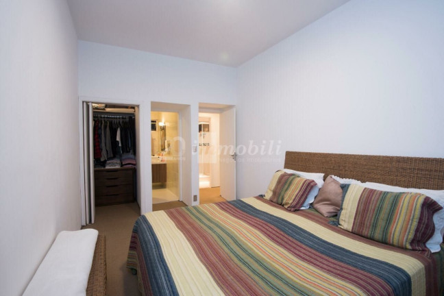 Imagem Apartamento com 2 Quartos à Venda, 200 m² em Higienopolis - São Paulo Imagem Apartamento com 2 Quartos à Venda, 200 m² em Higienopolis - São Paulo