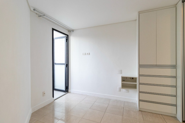 Imóvel com 1 Quarto à Venda, 35 m² em Vila Nova Conceição - São Paulo