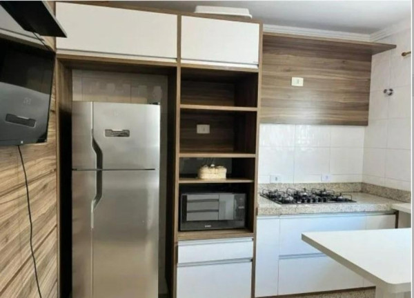 Imagem Casa com 3 Quartos à Venda, 250 m² em São Lourenço - Curitiba Imagem Casa com 3 Quartos à Venda, 250 m² em São Lourenço - Curitiba