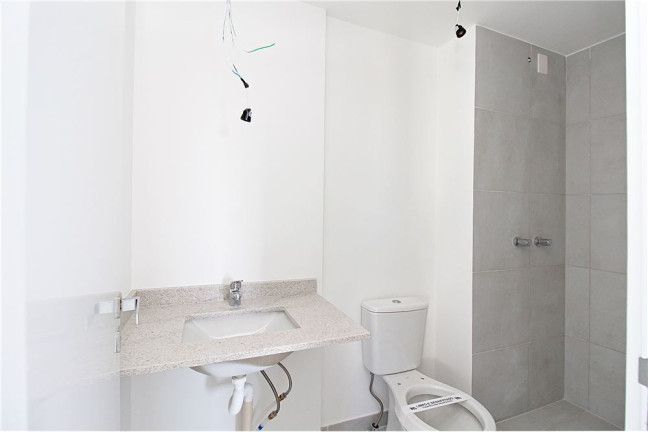 Imagem Imóvel com 2 Quartos à Venda, em Jardim Lindóia - Porto Alegre Imagem Imóvel com 2 Quartos à Venda, em Jardim Lindóia - Porto Alegre