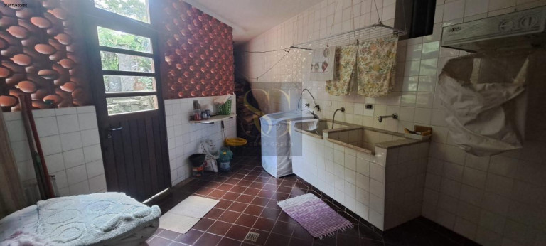 Imagem Imóvel com 5 Quartos à Venda, 2.597 m² em Granja Guarani - Teresópolis