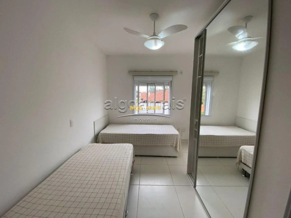 Imagem Imóvel com 2 Quartos à Venda, 90 m² em Centro - Xangri-lá Imagem Imóvel com 2 Quartos à Venda, 90 m² em Centro - Xangri-lá