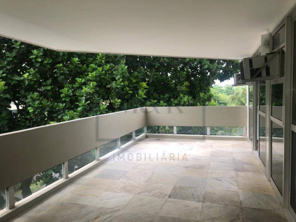 Imagem Apartamento com 4 Quartos à Venda, 301 m² em Barra Da Tijuca - Rio De Janeiro Imagem Apartamento com 4 Quartos à Venda, 301 m² em Barra Da Tijuca - Rio De Janeiro