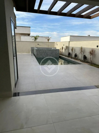 Imagem Casa com 4 Quartos à Venda, 226 m² em Condomínio Do Lago - Goiânia Imagem Casa com 4 Quartos à Venda, 226 m² em Condomínio Do Lago - Goiânia