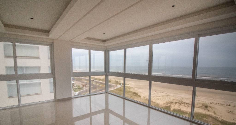 Apartamento com 4 Quartos à Venda, 100 m² em Centro - Capão Da Canoa