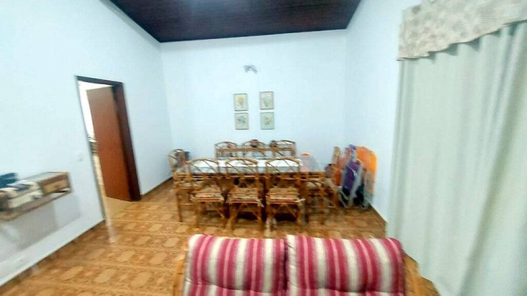Imagem Casa com 3 Quartos à Venda, 300 m² em Balneário Stella Maris - Peruíbe Imagem Casa com 3 Quartos à Venda, 300 m² em Balneário Stella Maris - Peruíbe