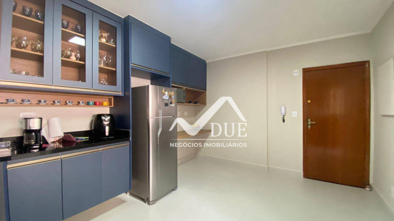 Imagem Apartamento com 3 Quartos à Venda, 133 m² em Embaré - Santos Imagem Apartamento com 3 Quartos à Venda, 133 m² em Embaré - Santos