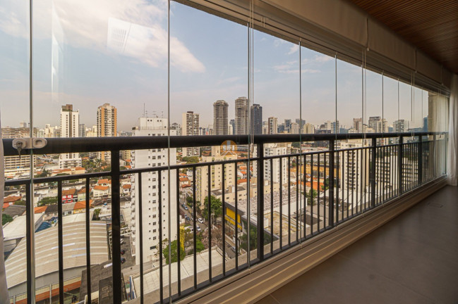 Imagem Imóvel com 3 Quartos à Venda, 213 m² em Morumbi - São Paulo Imagem Imóvel com 3 Quartos à Venda, 213 m² em Morumbi - São Paulo