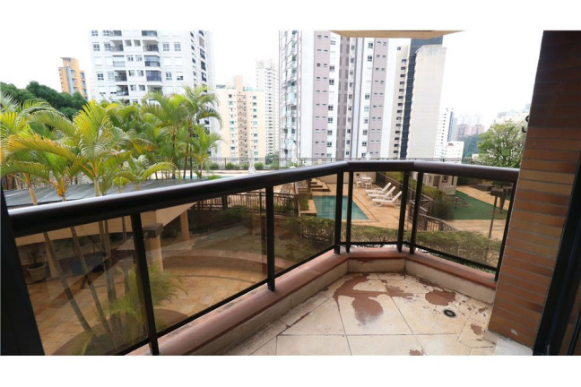 Imagem Imóvel com 4 Quartos à Venda, em Vila Suzana - São Paulo Imagem Imóvel com 4 Quartos à Venda, em Vila Suzana - São Paulo