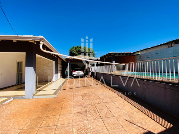 Imagem Casa com 1 Quarto à Venda, 380 m² em Jardim Alice - Foz Do Iguacu Imagem Casa com 1 Quarto à Venda, 380 m² em Jardim Alice - Foz Do Iguacu