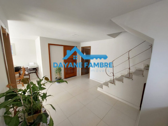 Imagem Apartamento com 3 Quartos à Venda, 180 m² Imagem Apartamento com 3 Quartos à Venda, 180 m²