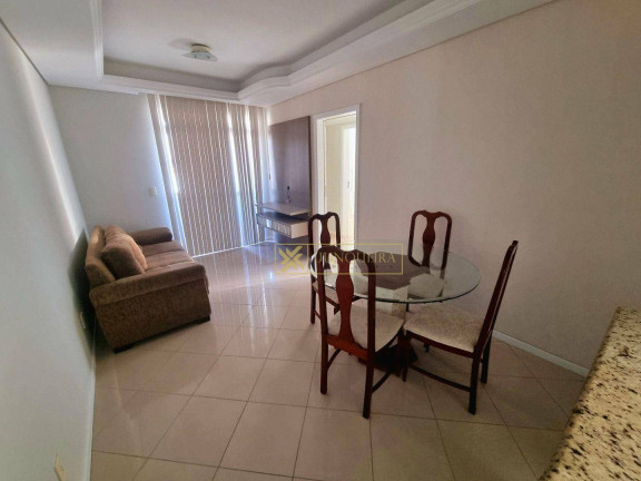 Imagem Apartamento com 3 Quartos à Venda, 80 m² em Barreiros - São José