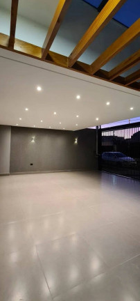 Imagem Casa com 3 Quartos à Venda, 200 m² em Jardim Oriental - Maringá