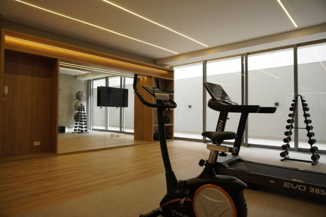 Imagem Apartamento com 3 Quartos à Venda, 155 m² em Hugo Lange - Curitiba