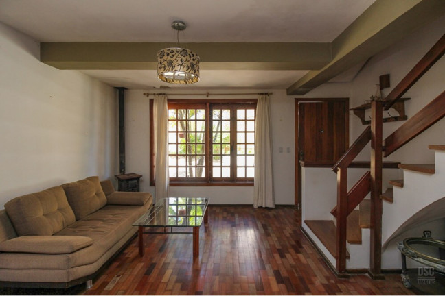 Imagem Casa com 2 Quartos à Venda, 95 m² em Cavalhada - Porto Alegre