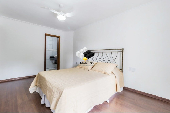 Imagem Casa com 4 Quartos à Venda, 275 m² em Jardim Itu - Porto Alegre