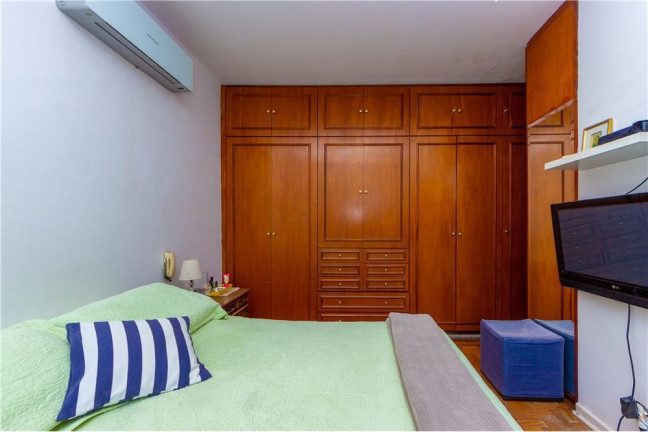 Imagem Casa com 3 Quartos à Venda, 168 m² em Vila Nova Conceição - São Paulo Imagem Casa com 3 Quartos à Venda, 168 m² em Vila Nova Conceição - São Paulo