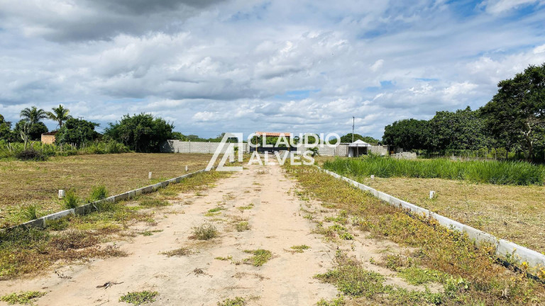 Imagem Terreno à Venda, 140 m² em Papagaio - Feira De Santana Imagem Terreno à Venda, 140 m² em Papagaio - Feira De Santana