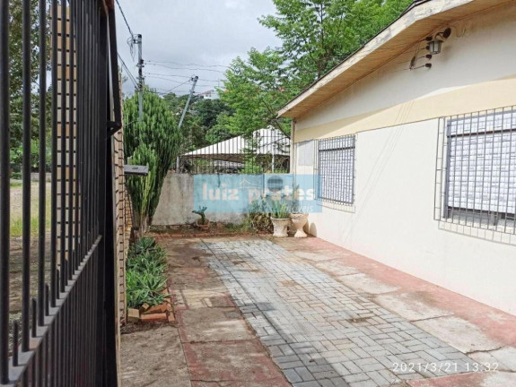 Imagem Casa com 2 Quartos à Venda, 130 m² em Cavalhada - Porto Alegre