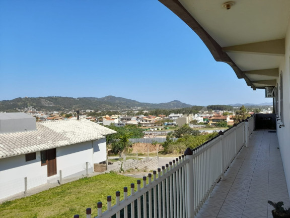 Imagem Casa com 7 Quartos à Venda, 310 m² em Centro - Garopaba