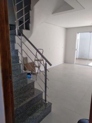 Imagem Sobrado com 3 Quartos à Venda, 140 m² em Jardim Itu - Porto Alegre Imagem Sobrado com 3 Quartos à Venda, 140 m² em Jardim Itu - Porto Alegre
