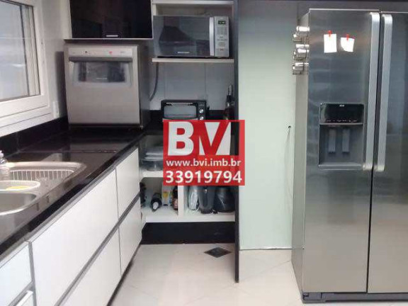 Imagem Casa com 3 Quartos à Venda, 402 m² em Olaria - Rio De Janeiro Imagem Casa com 3 Quartos à Venda, 402 m² em Olaria - Rio De Janeiro