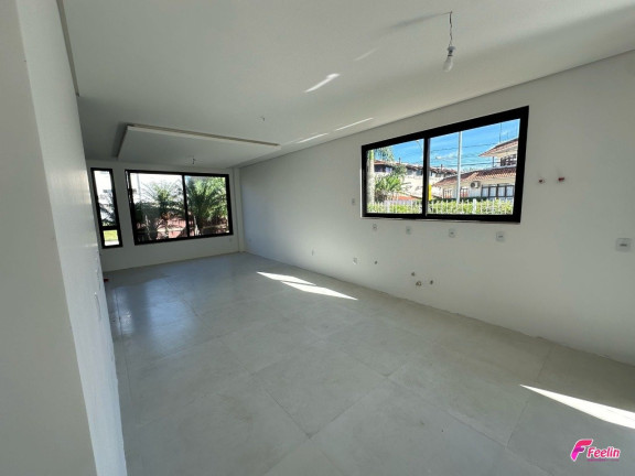 Imagem Casa de Condomínio com 4 Quartos à Venda, 288 m² em Cachoeira Do Bom Jesus - Florianópolis