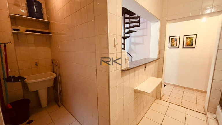 Imagem Cobertura com 2 Quartos à Venda, 105 m² em Praia Grande - Ubatuba Imagem Cobertura com 2 Quartos à Venda, 105 m² em Praia Grande - Ubatuba