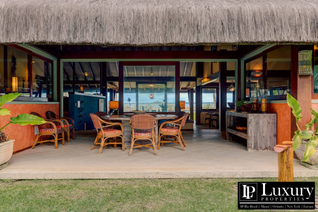 Imagem Casa com 4 Quartos à Venda, em Camamu Imagem Casa com 4 Quartos à Venda, em Camamu