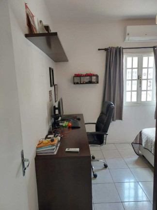 Imagem Casa com 3 Quartos à Venda, 151 m² em Itanhangá - Rio De Janeiro Imagem Casa com 3 Quartos à Venda, 151 m² em Itanhangá - Rio De Janeiro