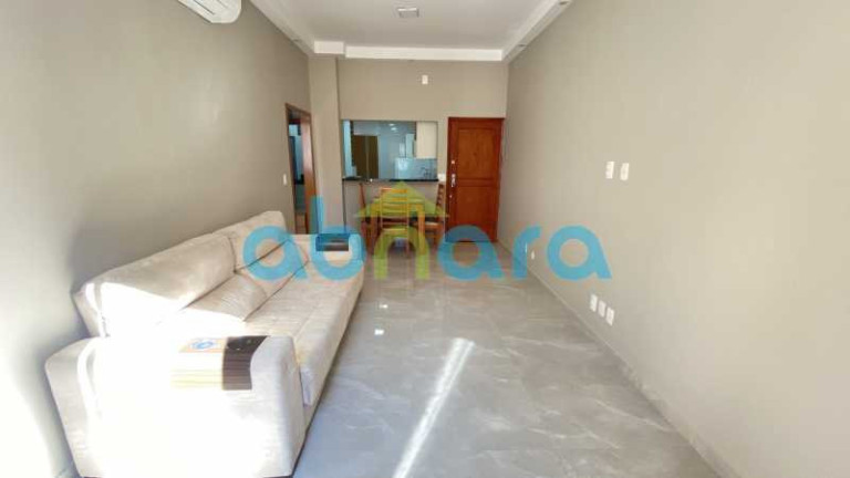 Imagem Apartamento com 2 Quartos à Venda, 63 m² em Copacabana - Rio De Janeiro Imagem Apartamento com 2 Quartos à Venda, 63 m² em Copacabana - Rio De Janeiro