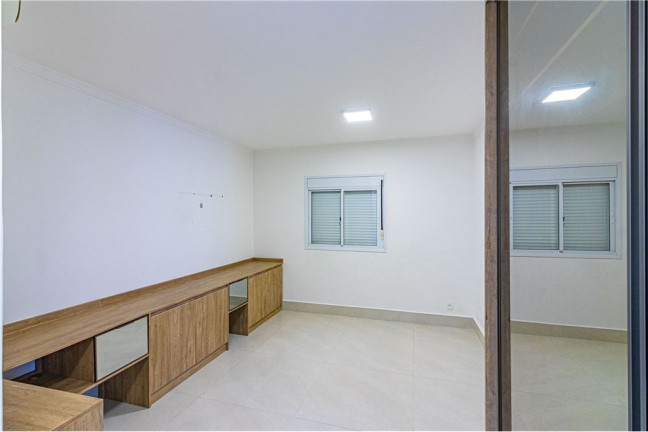 Imagem Imóvel com 2 Quartos à Venda,  em Vila Ipojuca - São Paulo