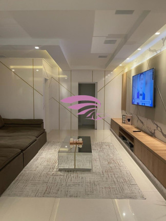 Imagem Imóvel com 4 Quartos à Venda, 210 m² em Meia Praia - Itapema Imagem Imóvel com 4 Quartos à Venda, 210 m² em Meia Praia - Itapema