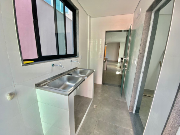 Imagem Casa com 3 Quartos à Venda, 196 m² em R$989.000,00 // Nova Gameleira - Belo Horizonte Imagem Casa com 3 Quartos à Venda, 196 m² em R$989.000,00 // Nova Gameleira - Belo Horizonte