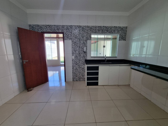 Imagem Casa com 3 Quartos à Venda, 260 m² em Nova Vila Jaiara - Anápolis