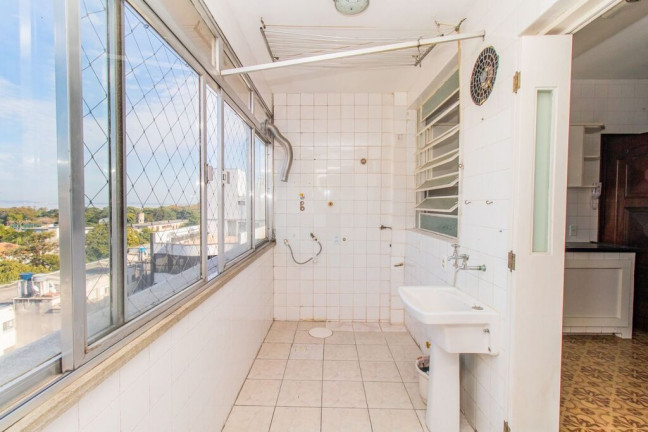 Imagem Apartamento com 3 Quartos à Venda, 141 m² em Menino Deus - Porto Alegre