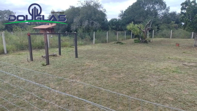 Terreno à Venda, 900 m² em Viamão