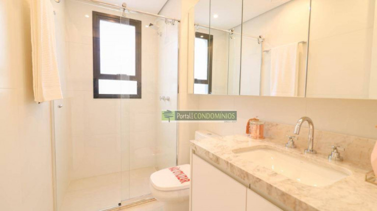Imagem Apartamento com 2 Quartos à Venda, 72 m² em Cabral - Curitiba Imagem Apartamento com 2 Quartos à Venda, 72 m² em Cabral - Curitiba