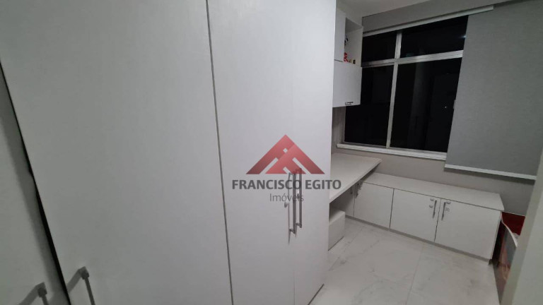Imagem Apartamento com 3 Quartos à Venda, 120 m² em Icaraí - Niterói Imagem Apartamento com 3 Quartos à Venda, 120 m² em Icaraí - Niterói