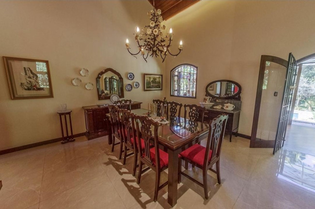 Imagem Casa com 4 Quartos à Venda, 451 m² em Pousada Dos Bandeirantes - Carapicuíba Imagem Casa com 4 Quartos à Venda, 451 m² em Pousada Dos Bandeirantes - Carapicuíba