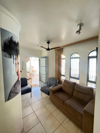 Imagem Casa à Venda, 275 m² em Rua Mandaguari - Umuarama Imagem Casa à Venda, 275 m² em Rua Mandaguari - Umuarama