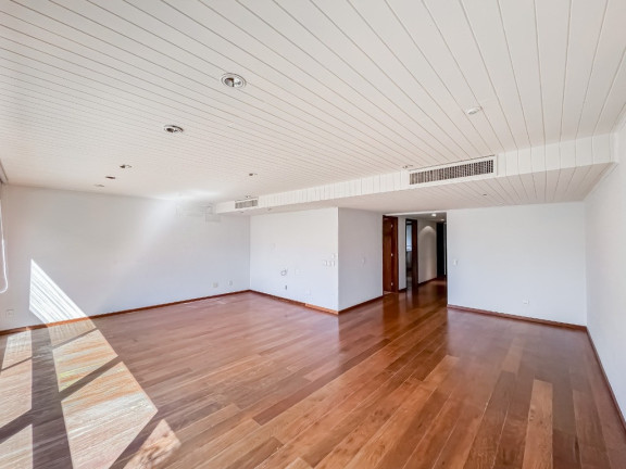 Imagem Apartamento com 3 Quartos à Venda, 182 m² em Moinhos De Vento - Porto Alegre