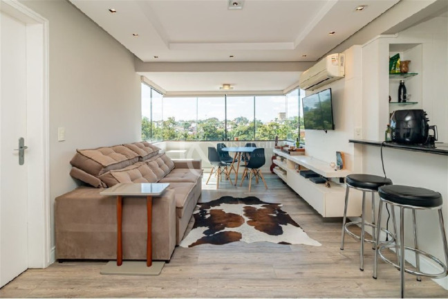 Imagem Apartamento com 1 Quarto à Venda, 53 m² em Chácara Das Pedras - Porto Alegre Imagem Apartamento com 1 Quarto à Venda, 53 m² em Chácara Das Pedras - Porto Alegre